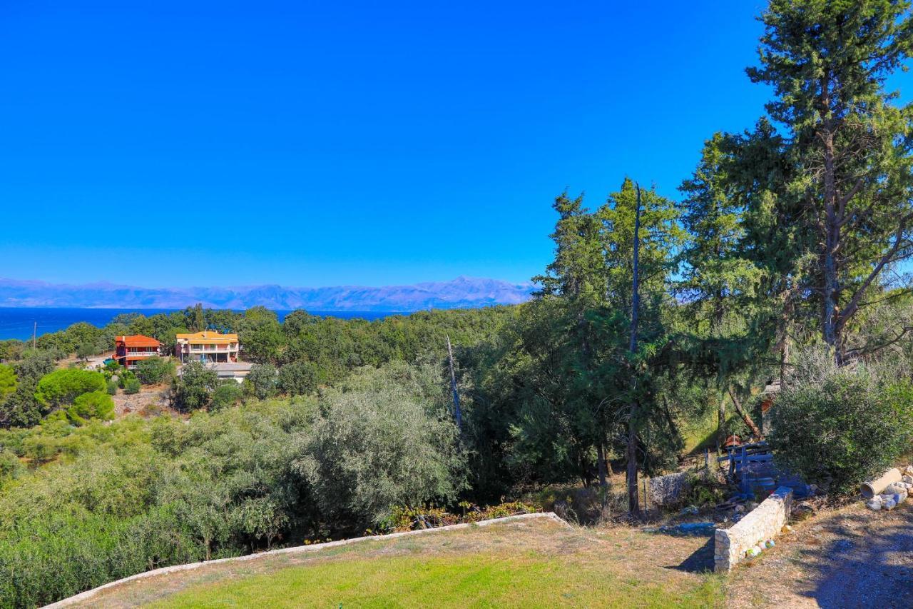 Villa Dersea Acharavi  Exteriör bild